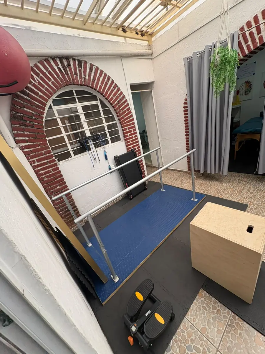 Barras paralelas para reeducación de la marcha